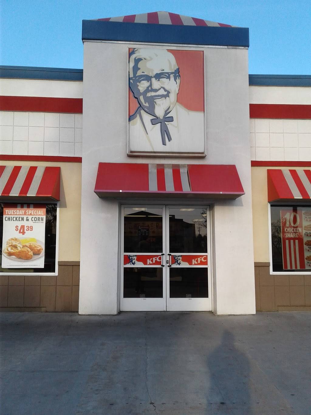 KFC | restaurant | 1110 C St, Fresno, CA 93706, USA | 5594851620 OR +1 559-485-1620