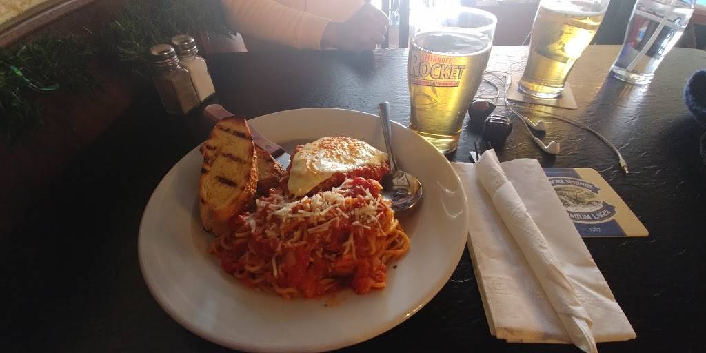 Fox & Fiddle | restaurant | 1085 St Clair Ave W, Toronto, ON M6E 1A8, Canada | 4166573691 OR +1 416-657-3691