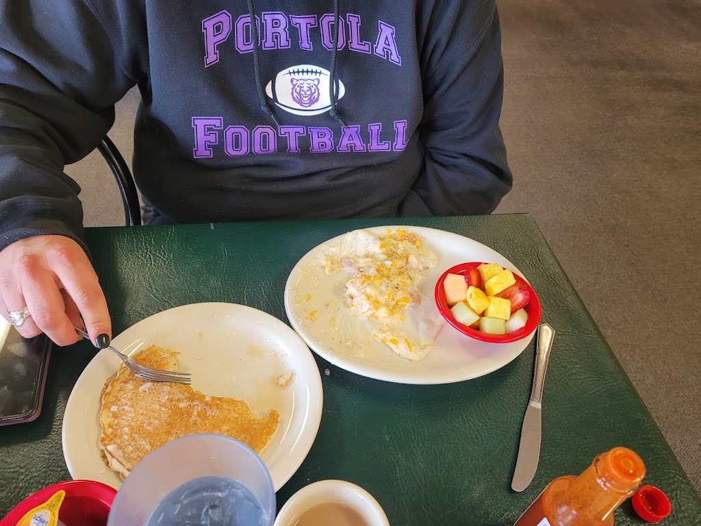 Mountain View Cafe | restaurant | 270 Commercial St, Portola, CA 96122, USA | 5308326351 OR +1 530-832-6351