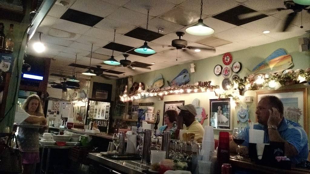 Oceans Grille | restaurant | 3720 N Ocean Blvd, Fort Lauderdale, FL 33308, USA | 9545657703 OR +1 954-565-7703