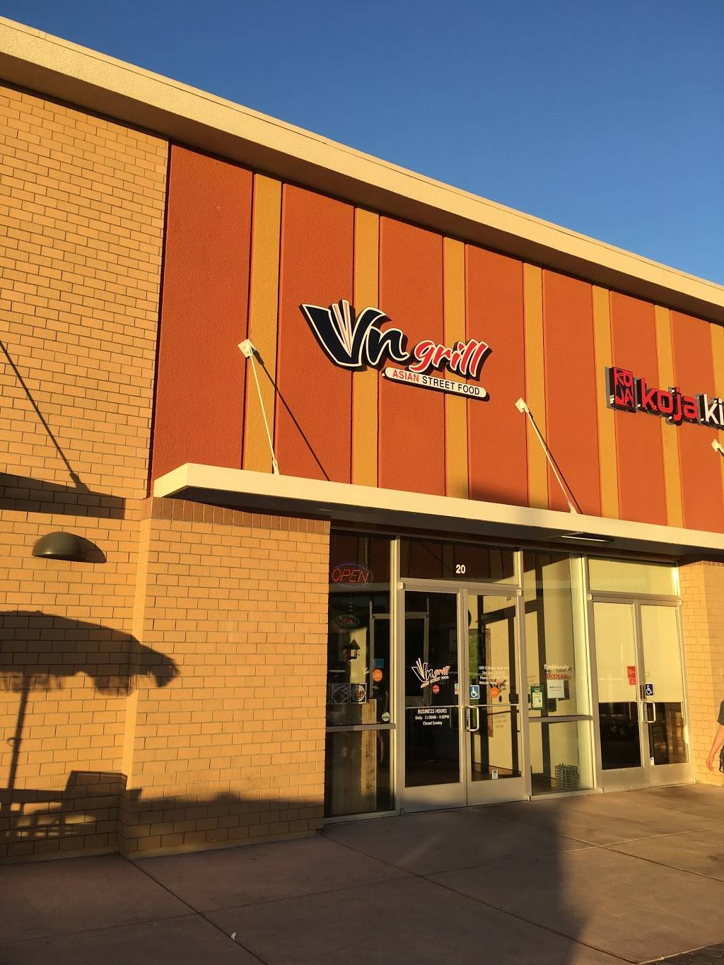 VN Grill | restaurant | 1085 E Brokaw Rd, San Jose, CA 95131, USA | 4084417900 OR +1 408-441-7900