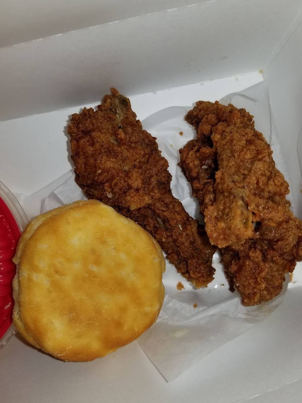 KFC | restaurant | 8073 Veterans Hwy, Millersville, MD 21108, USA | 4109691233 OR +1 410-969-1233