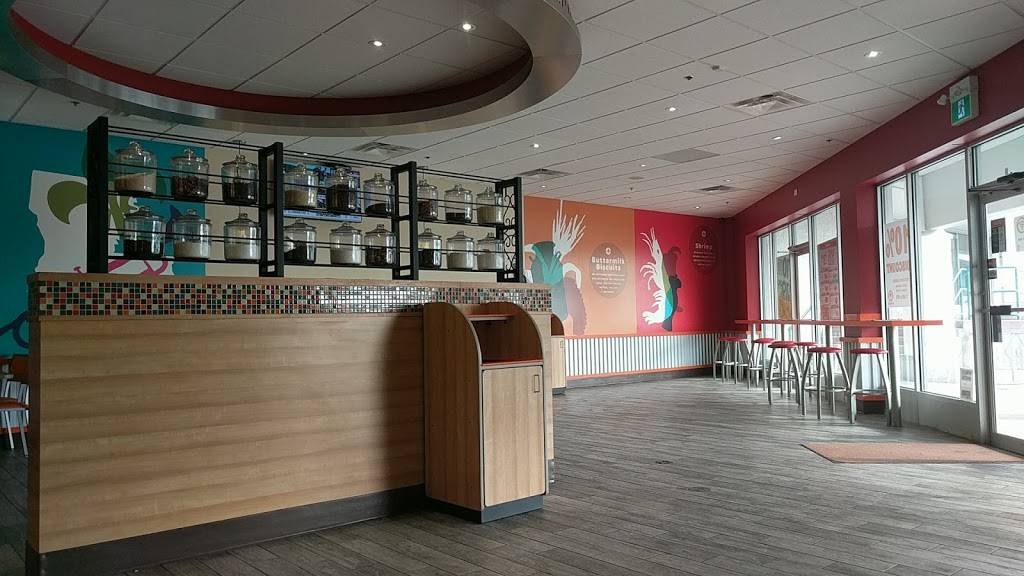 Popeyes | restaurant | 1414 King St E #8, Courtice, ON L1E 3B4, Canada | 9054322111 OR +1 905-432-2111