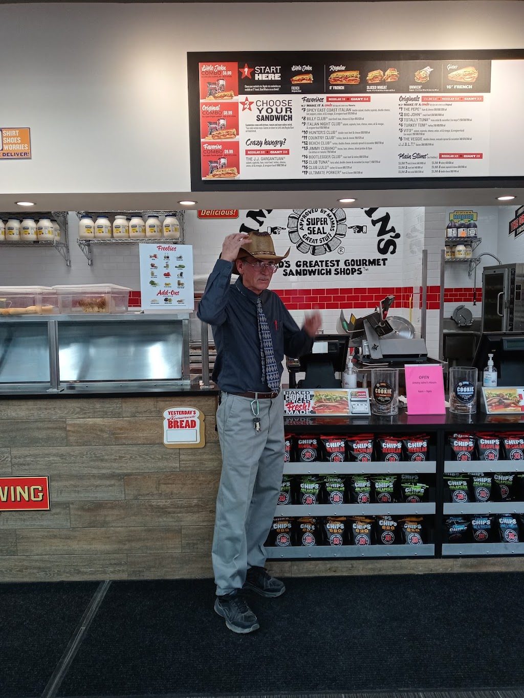 Shell | restaurant | 5934 Interstate 20 Frontage Rd, Odessa, TX 79763, USA | 4323815569 OR +1 432-381-5569