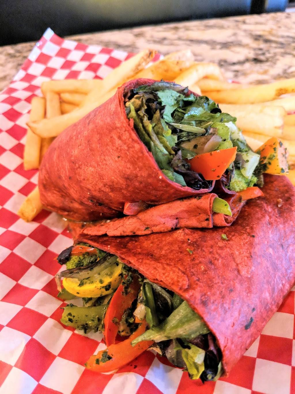 Oscars Restaurant | restaurant | 3315 Scott Futrell Dr, Charlotte, NC 28208, USA | 7043921200 OR +1 704-392-1200