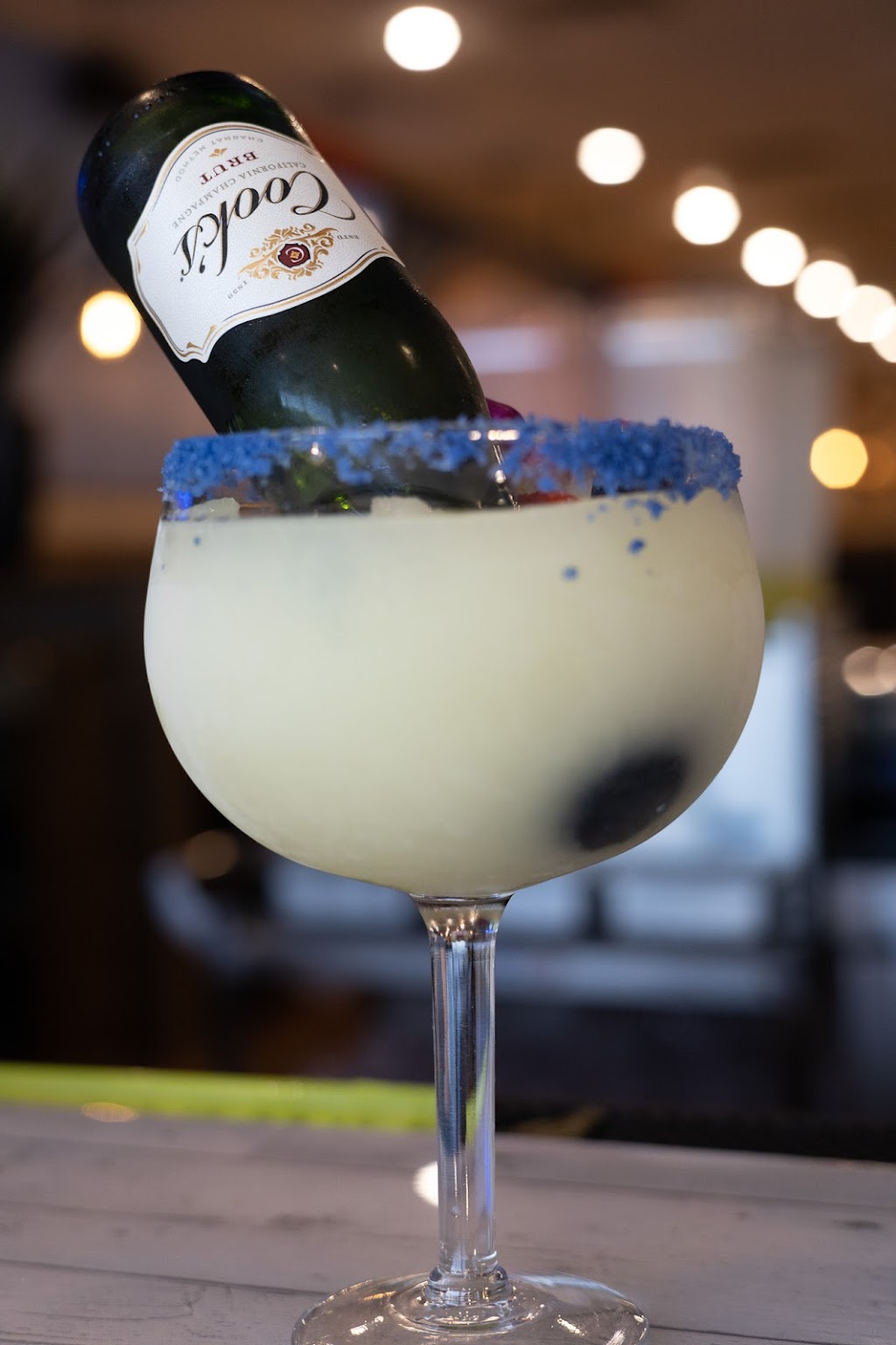 TQuilas Bar and Grill | restaurant | 5647 Main St F, Zachary, LA 70791, USA | 2253064789 OR +1 225-306-4789