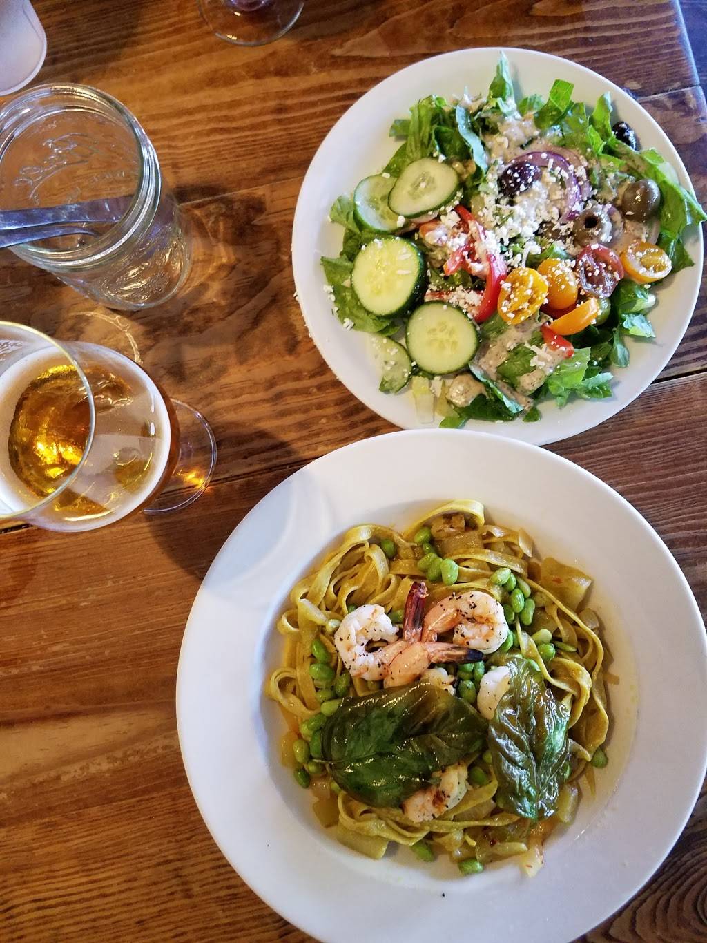 Twains Brewpub & Billiards | restaurant | 211 E Trinity Pl, Decatur, GA 30030, USA | 4043730063 OR +1 404-373-0063