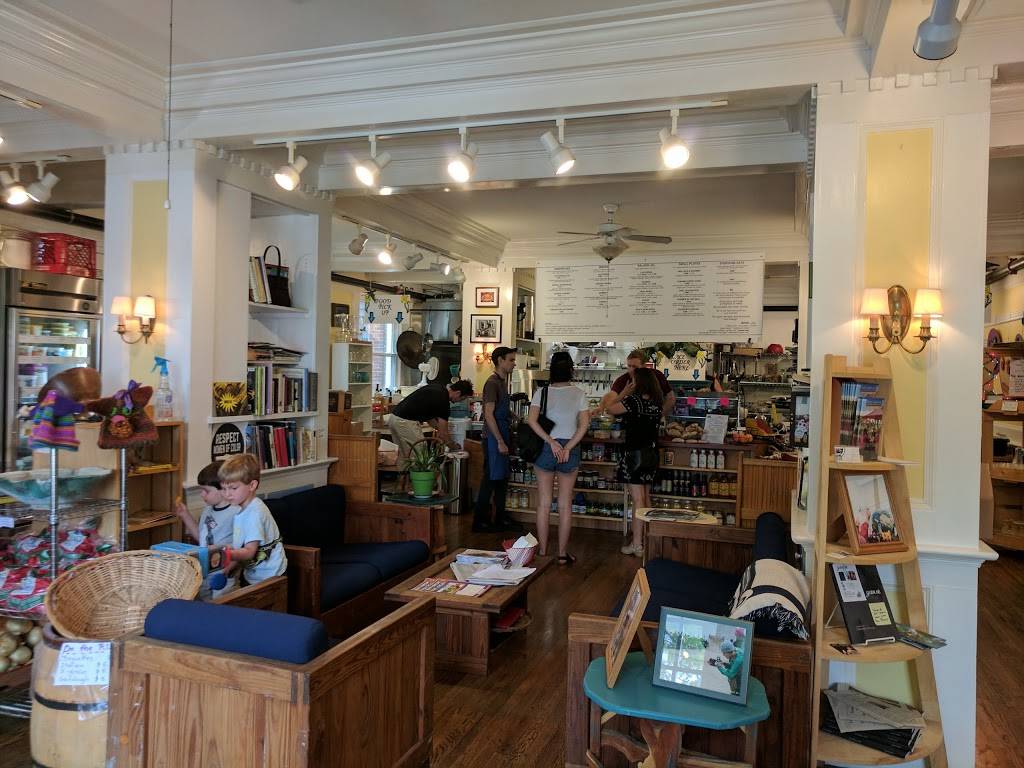 Blue Phoenix Cáfe and Market | restaurant | 110 West E Washington St, Lexington, VA 24450, USA | 5404618306 OR +1 540-461-8306