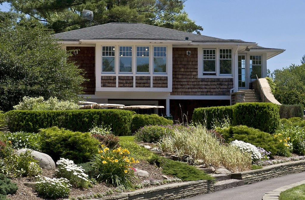 East Aurora Country Club | restaurant | 300 Girdle Rd, East Aurora, NY 14052, USA | 7166526800 OR +1 716-652-6800