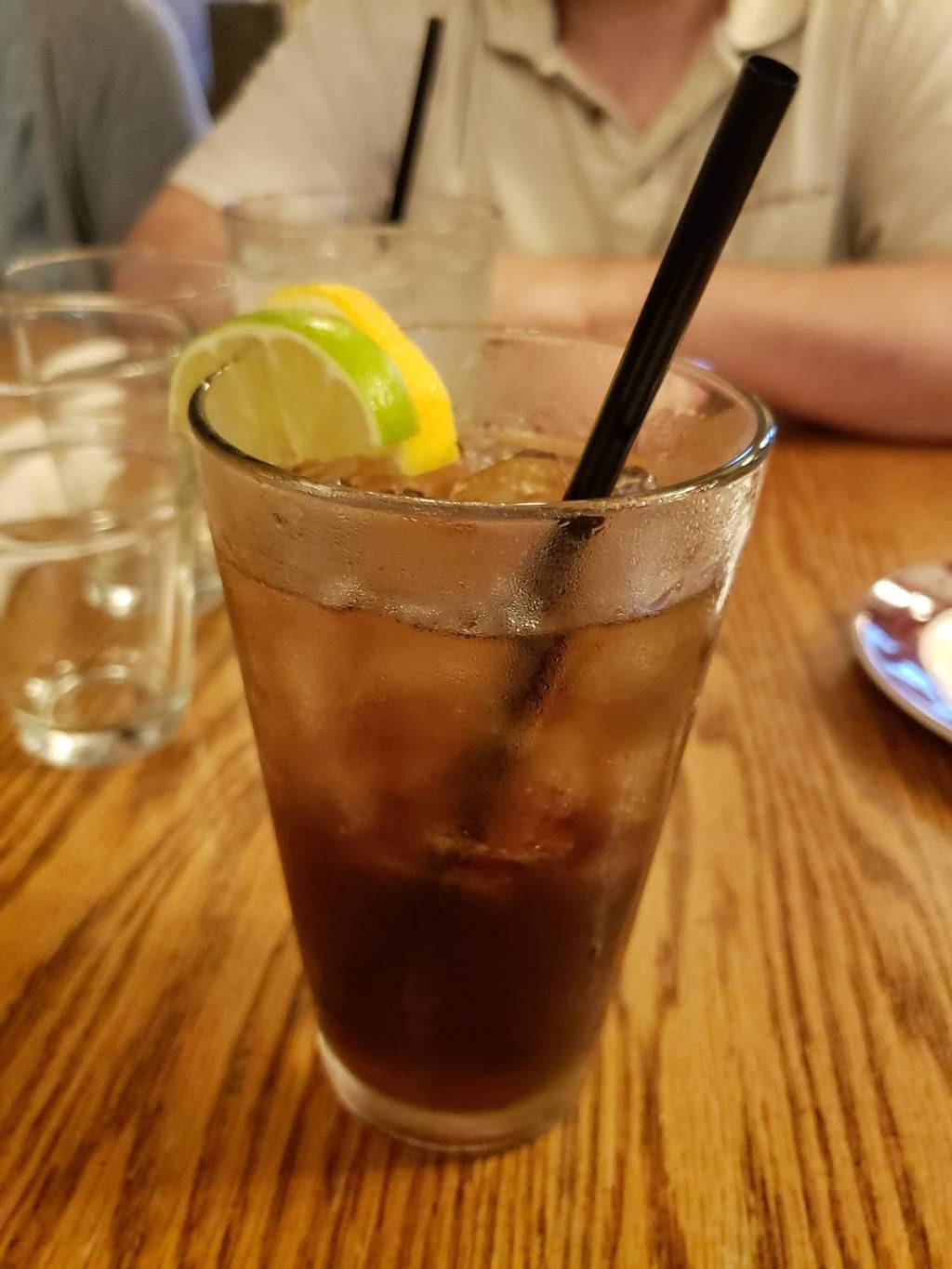 Harrys Hotdogs | restaurant | 2949 Lincoln Hwy, Sadsburyville, PA 19369, USA | 6108572331 OR +1 610-857-2331