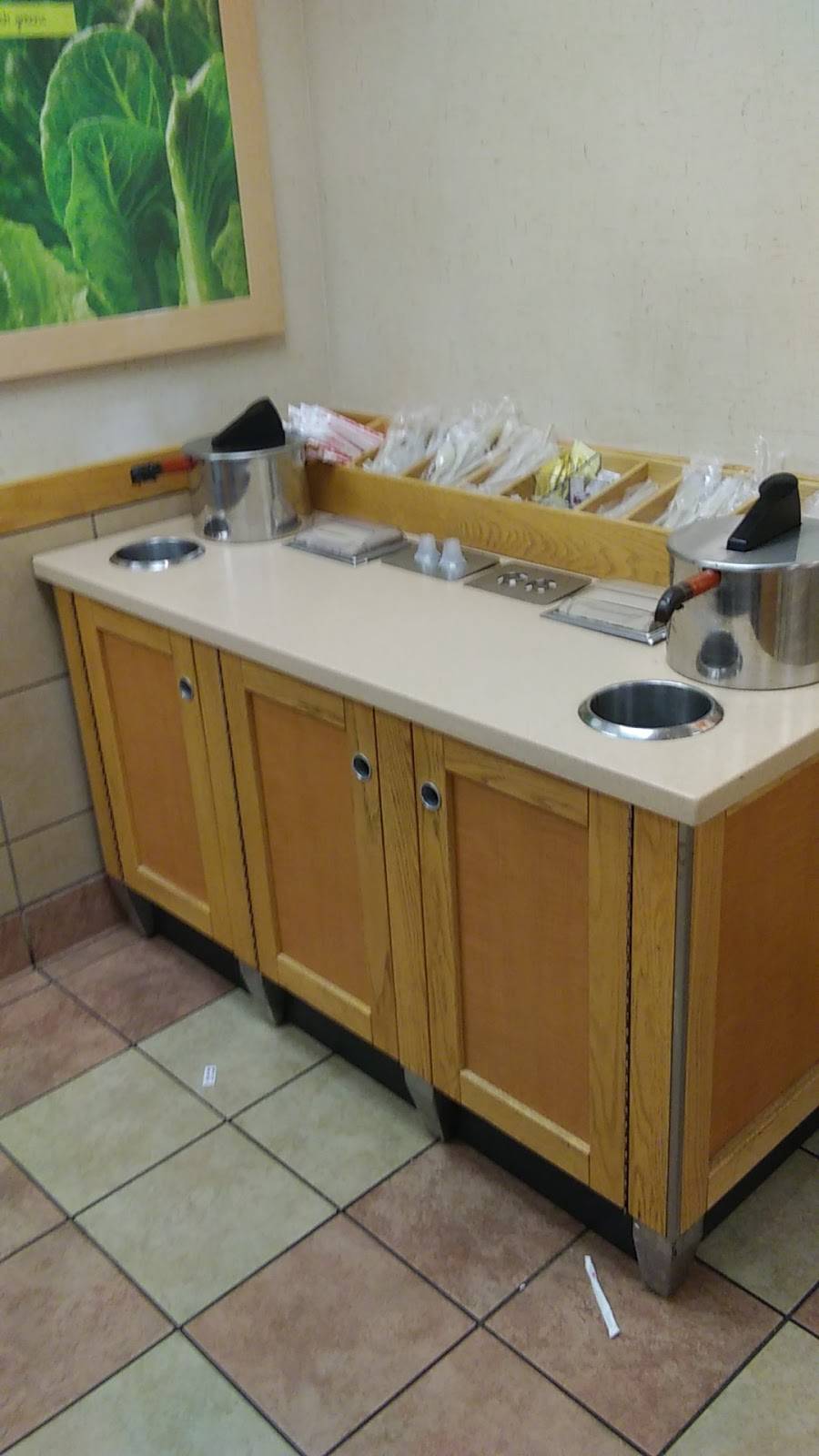 Wendys | restaurant | 1612 Hershberger Rd NW, Roanoke, VA 24012, USA | 5405632178 OR +1 540-563-2178