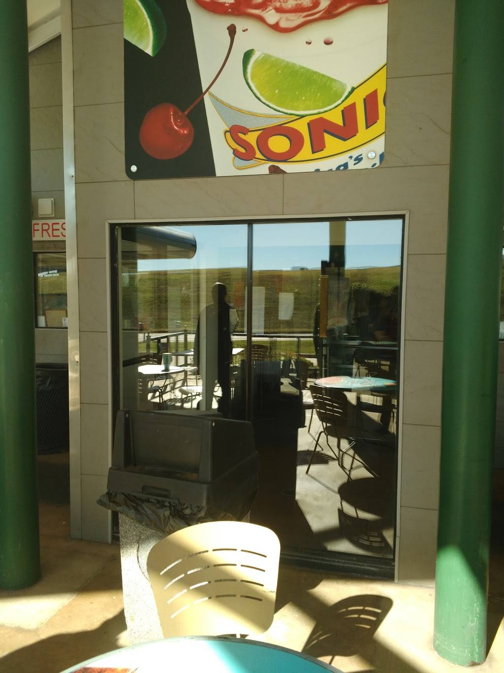 Sonic Drive-In | restaurant | 3701 W. Memorial Road, Oklahoma City, OK 73134, USA | 4057525585 OR +1 405-752-5585