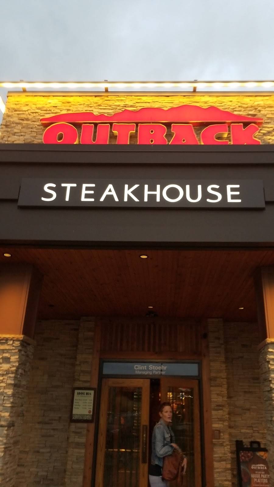 Outback Steakhouse | restaurant | 50575 Valley Frontage Rd, St Clairsville, OH 43950, USA | 7406990737 OR +1 740-699-0737