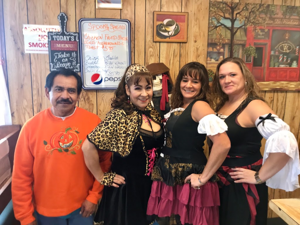 Roberto’s Cafe | restaurant | 10650 WY-59, Gillette, WY 82718, USA | 3076823850 OR +1 307-682-3850