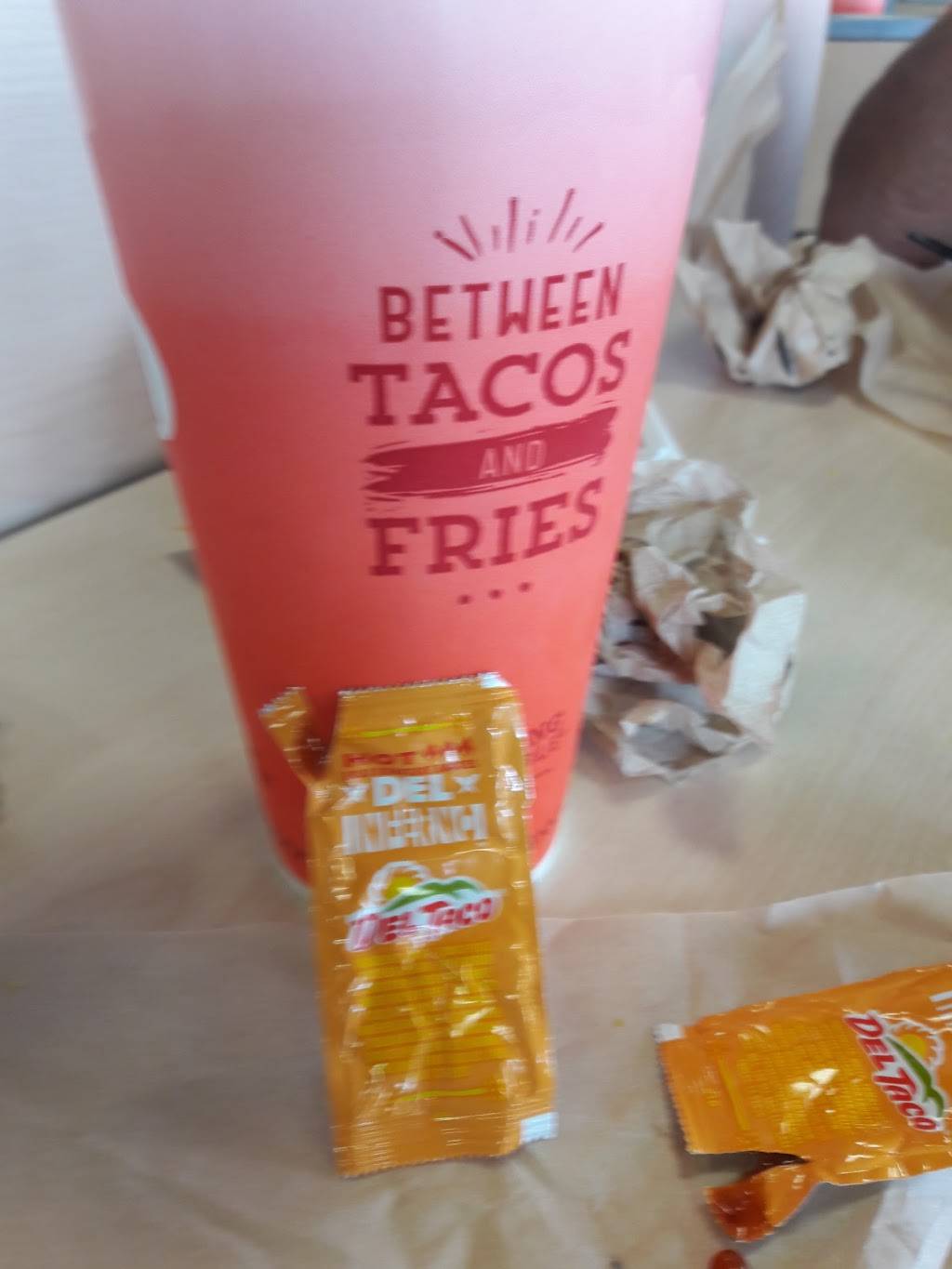 Del Taco | meal takeaway | 50 W Belleview Ave, Englewood, CO 80110, USA | 3037981777 OR +1 303-798-1777