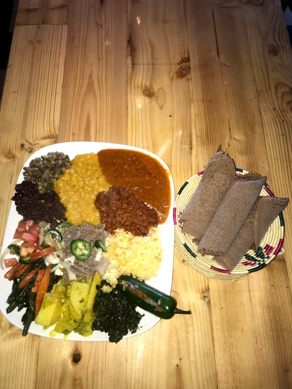 Delish Ethiopian Cuisine | restaurant | 5701 Rainier Ave, South, Seattle, WA 98118, USA | 2067233821 OR +1 206-723-3821