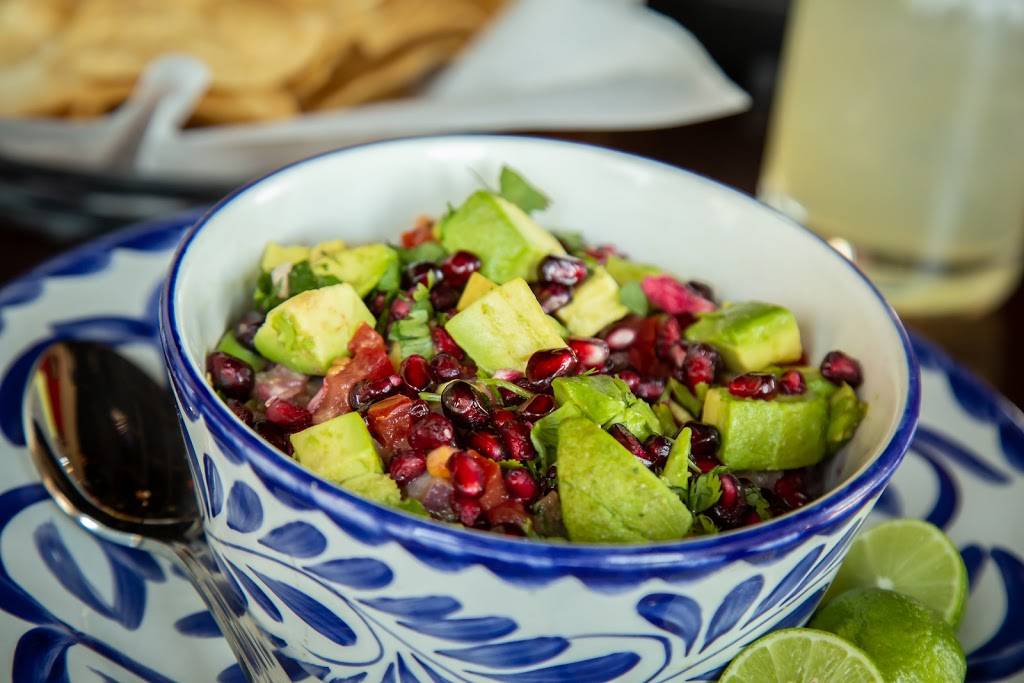 Barrio Queen | restaurant | 21156 S Ellsworth Loop Rd, Queen Creek, AZ 85142, USA | 4808257931 OR +1 480-825-7931