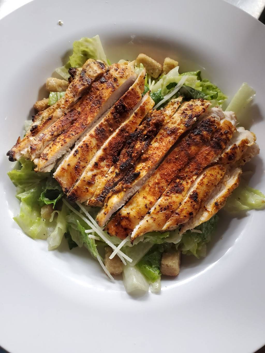 Hale House | restaurant | 212 Hale St, Charleston, WV 25301, USA | 3043468161 OR +1 304-346-8161