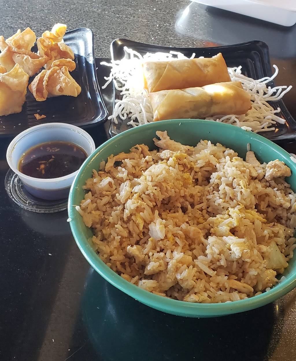 Wok Inn | restaurant | 10919 Culebra Rd #170, San Antonio, TX 78253, USA | 2106821688 OR +1 210-682-1688