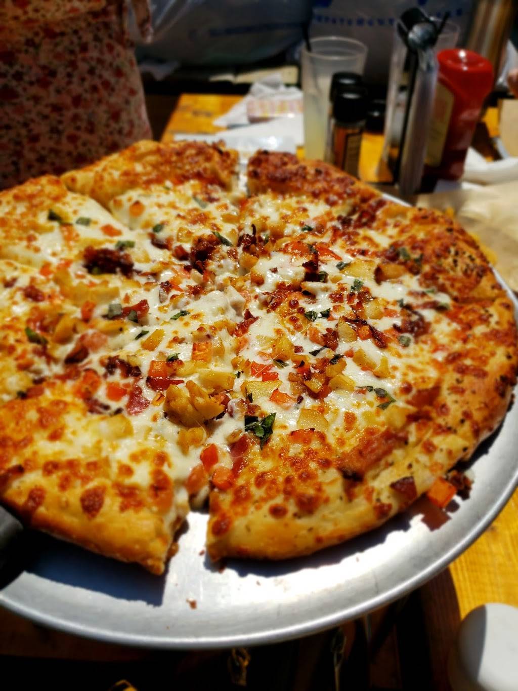 South Haven Brewpub | restaurant | 515 Williams St, South Haven, MI 49090, USA | 2697677105 OR +1 269-767-7105