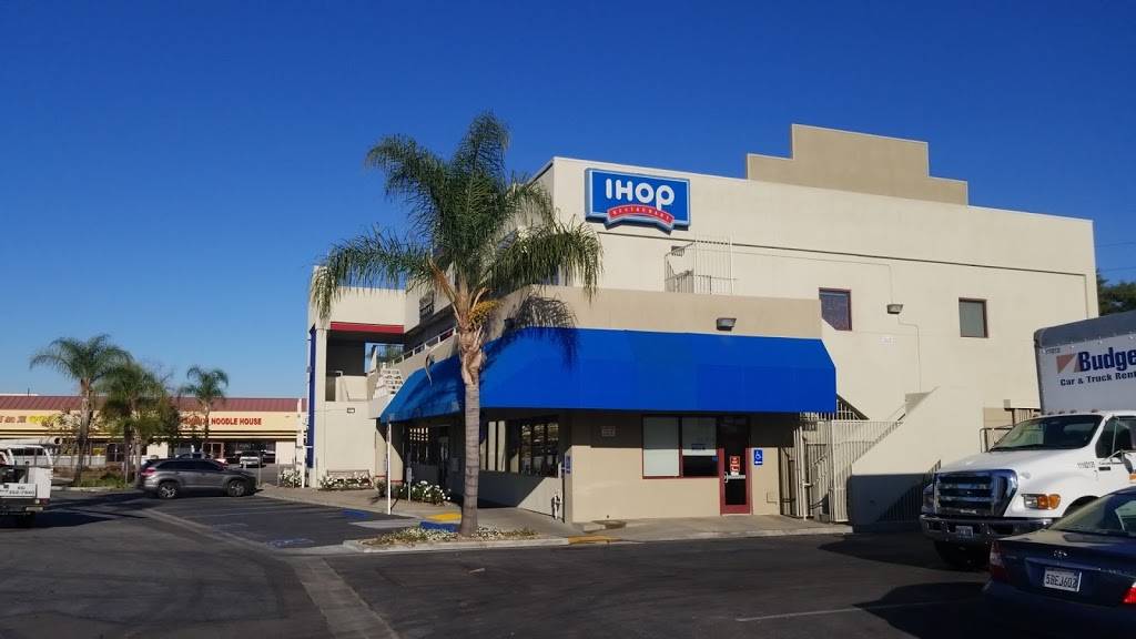 IHOP | restaurant | 18261 Gale Ave, City of Industry, CA 91748, USA | 6269564100 OR +1 626-956-4100