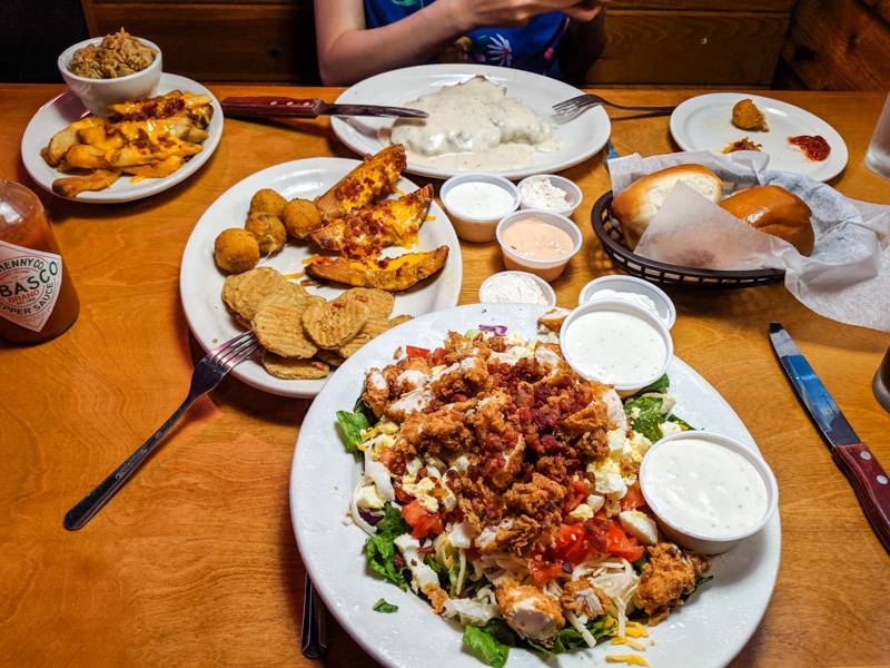 Texas Roadhouse | restaurant | 519 S Duff Ave, Ames, IA 50010, USA | 5152327427 OR +1 515-232-7427