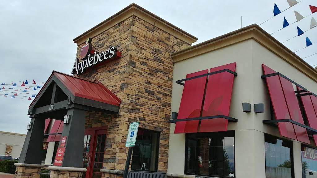 Applebees Grill + Bar | restaurant | 19625 Restaurant Row, Houston, TX 77084, USA | 2815793580 OR +1 281-579-3580