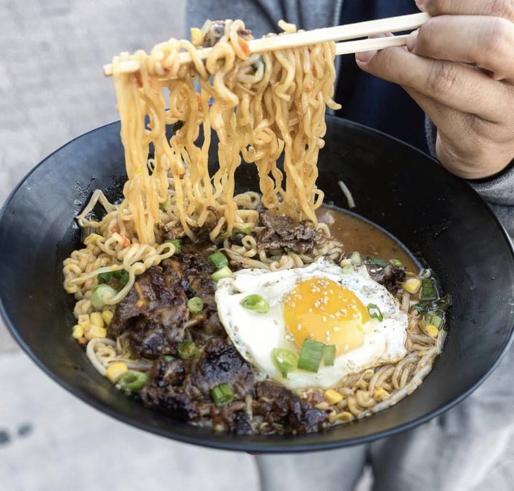 J’s Korean Cuisine : Chicken and Bibimbap | restaurant | 114 W Commonwealth Ave, Fullerton, CA 92832, USA | 7145193360 OR +1 714-519-3360