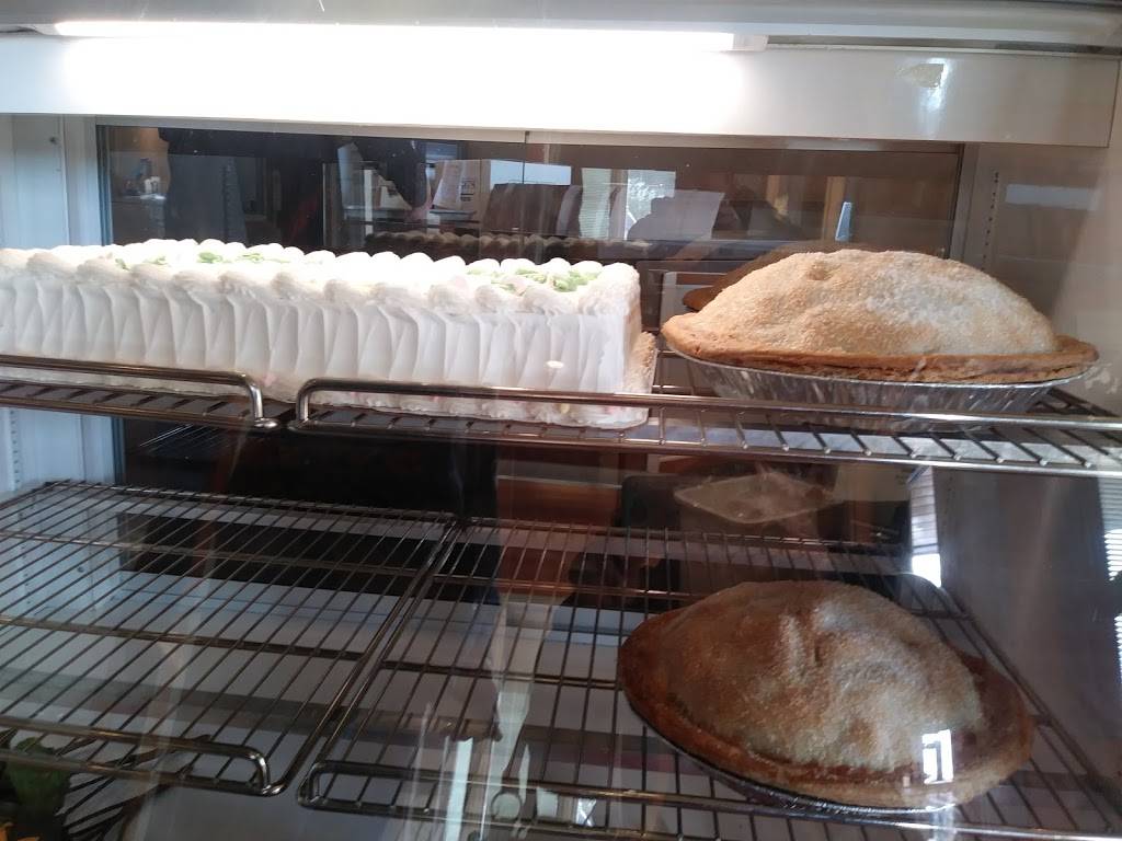 Greggs | restaurant | 4120 Quaker Ln Route 2, North Kingstown, RI 02852, USA | 4012945700 OR +1 401-294-5700