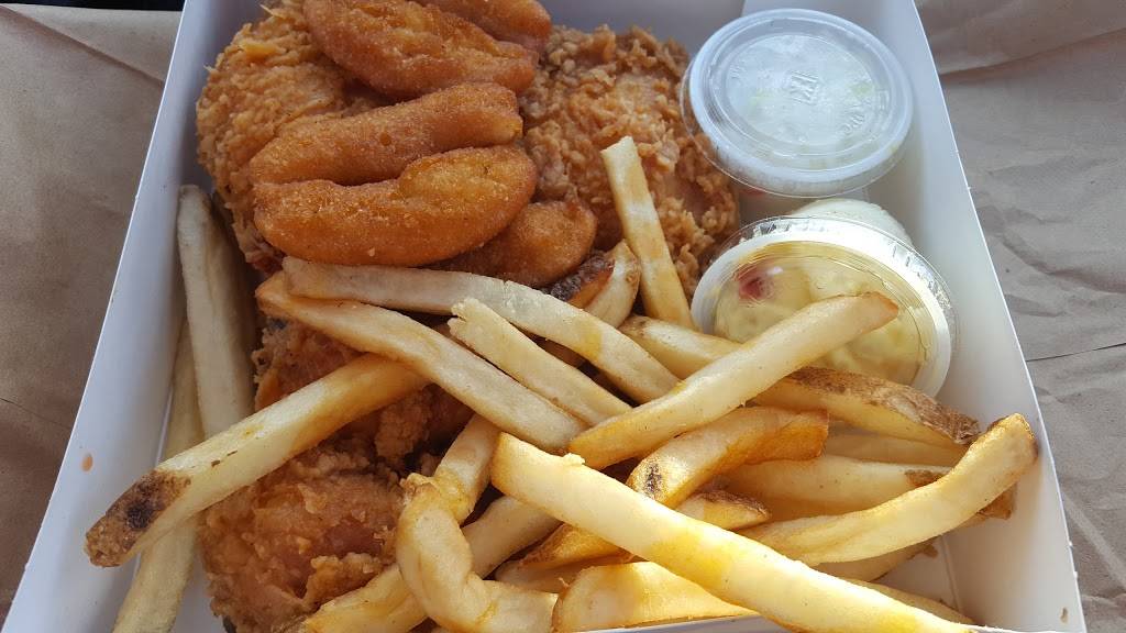 Moseberths Fried Chicken | restaurant | 1505 Airline Blvd, Portsmouth, VA 23707, USA | 7573931721 OR +1 757-393-1721