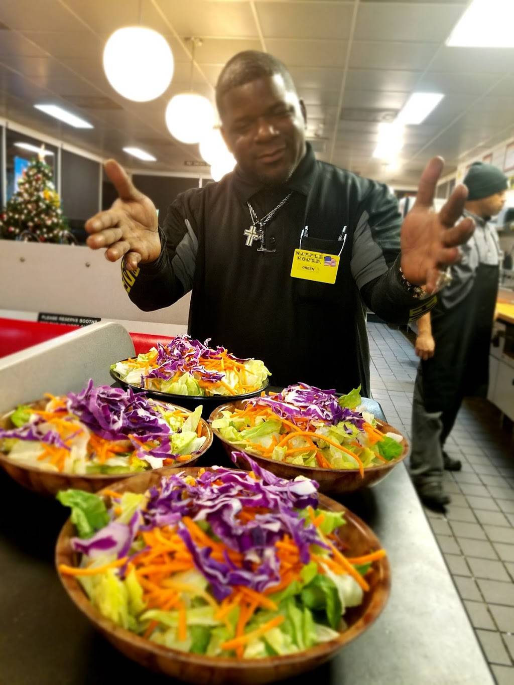 Waffle House | meal takeaway | 12880 Fort Campbell Blvd, Oak Grove, KY 42262, USA | 2706970277 OR +1 270-697-0277