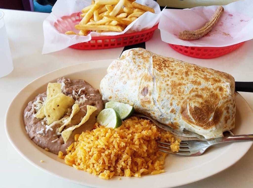 Burrito Bravo | restaurant | 4206 Charles St, Rockford, IL 61108, USA | 8152310031 OR +1 815-231-0031