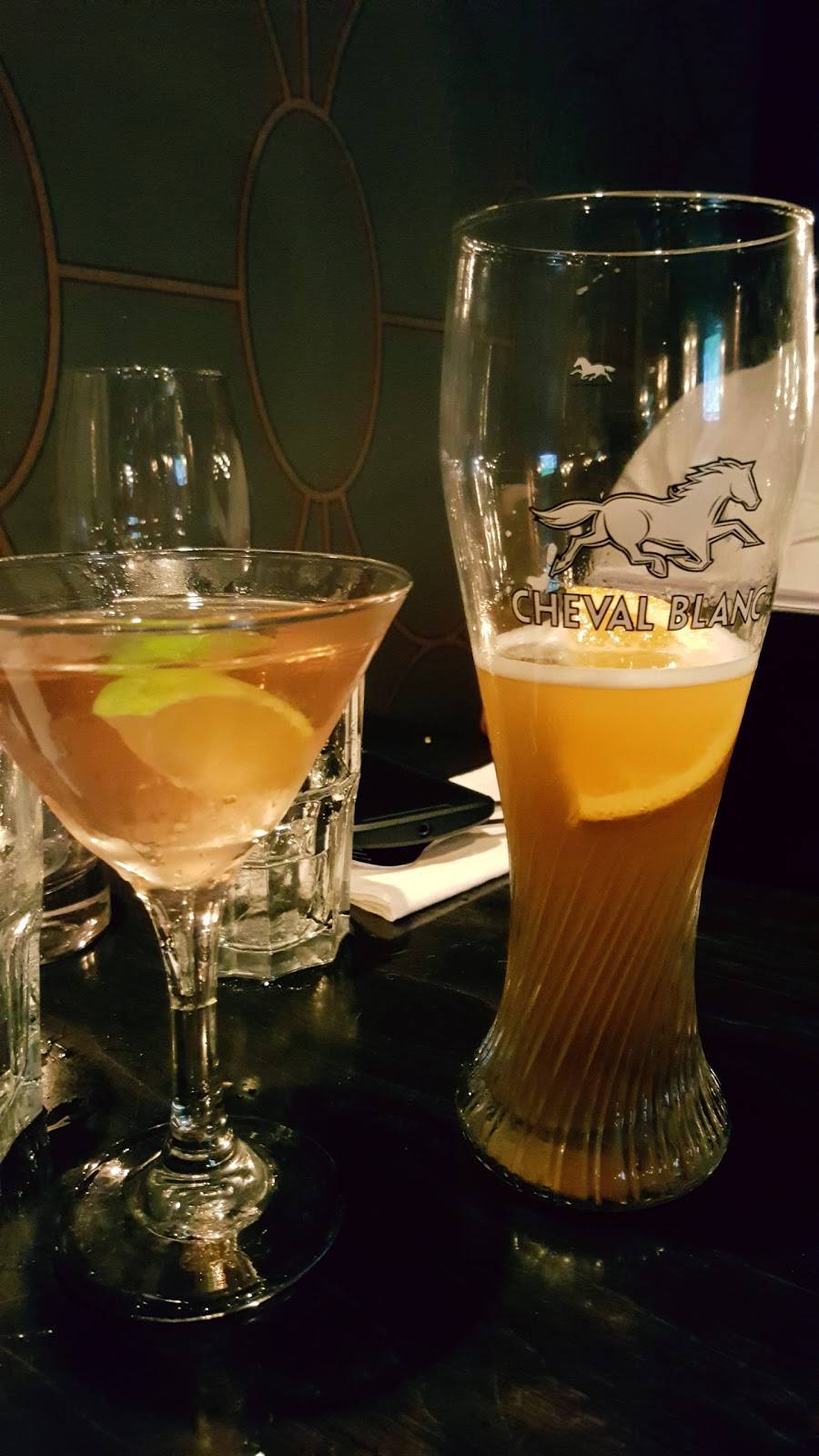 La Maison de Débauche par le Carlito | restaurant | 361 Rue des Forges, Trois-Rivières, QC G9A 4S8, Canada | 8193789111 OR +1 819-378-9111