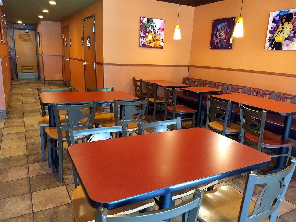 Taco Bell | meal takeaway | 555 S Auburn St, Colfax, CA 95713, USA | 5303467528 OR +1 530-346-7528