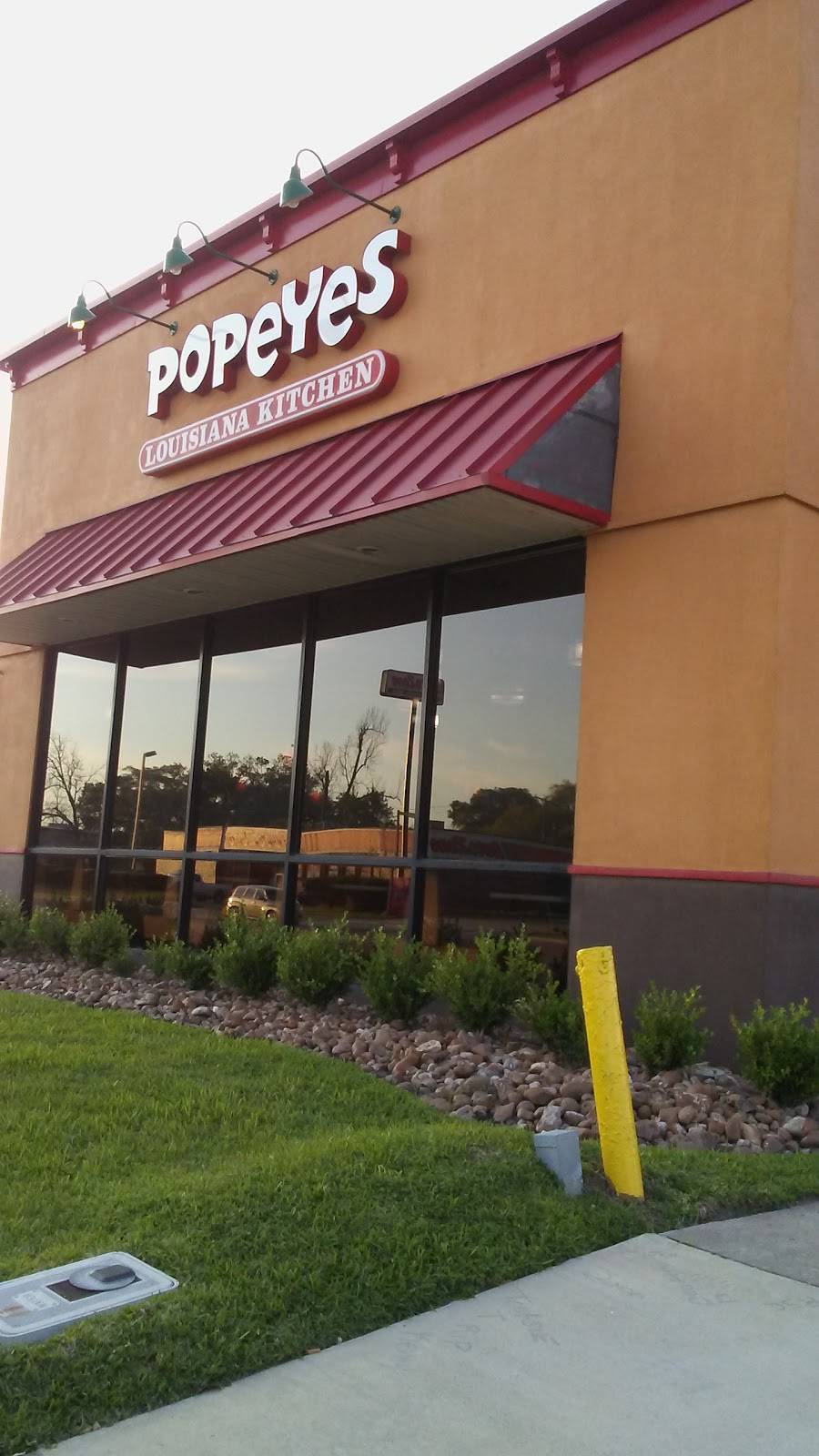 Popeyes Louisiana Kitchen | restaurant | 1430 Washington Blvd, Beaumont, TX 77705, USA | 4098333955 OR +1 409-833-3955