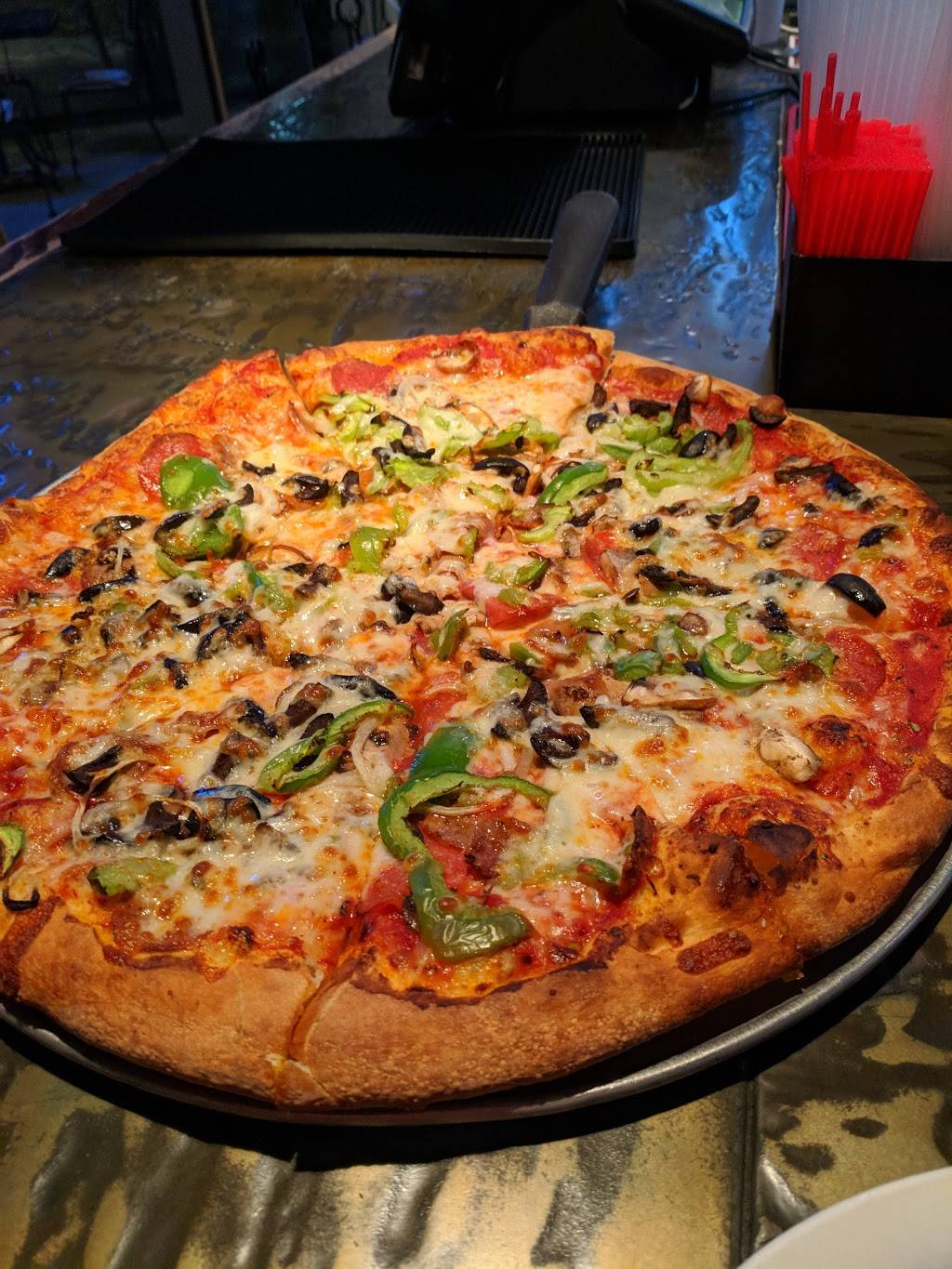 Lil Riccis | restaurant | 16526 Keystone Blvd, Parker, CO 80134, USA | 3032207422 OR +1 303-220-7422