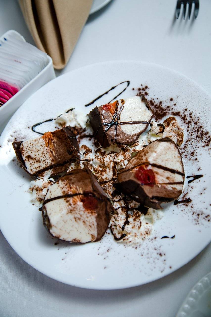 Goccia D’oro | restaurant | 485 W Montauk Hwy, Lindenhurst, NY 11757, USA | 6319917799 OR +1 631-991-7799