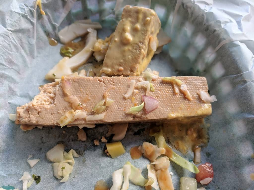 White Duck Taco Shop | restaurant | 126 Buffalo St, Johnson City, TN 37604, USA | 4233289193 OR +1 423-328-9193