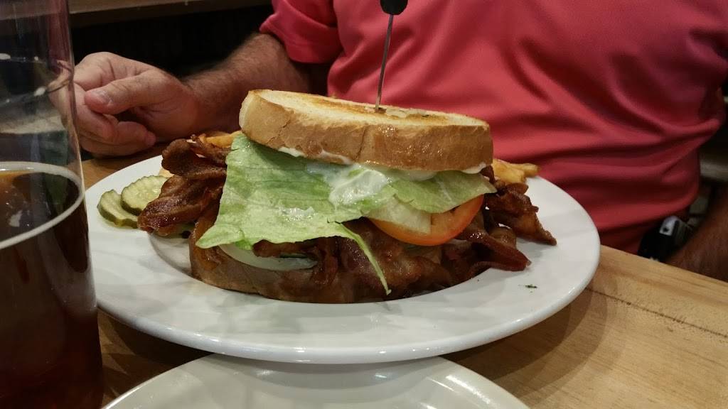 Whiskey Rose | restaurant | 6751 N Sunset Blvd Suite #E-110, Glendale, AZ 85305, USA | 6238777673 OR +1 623-877-7673