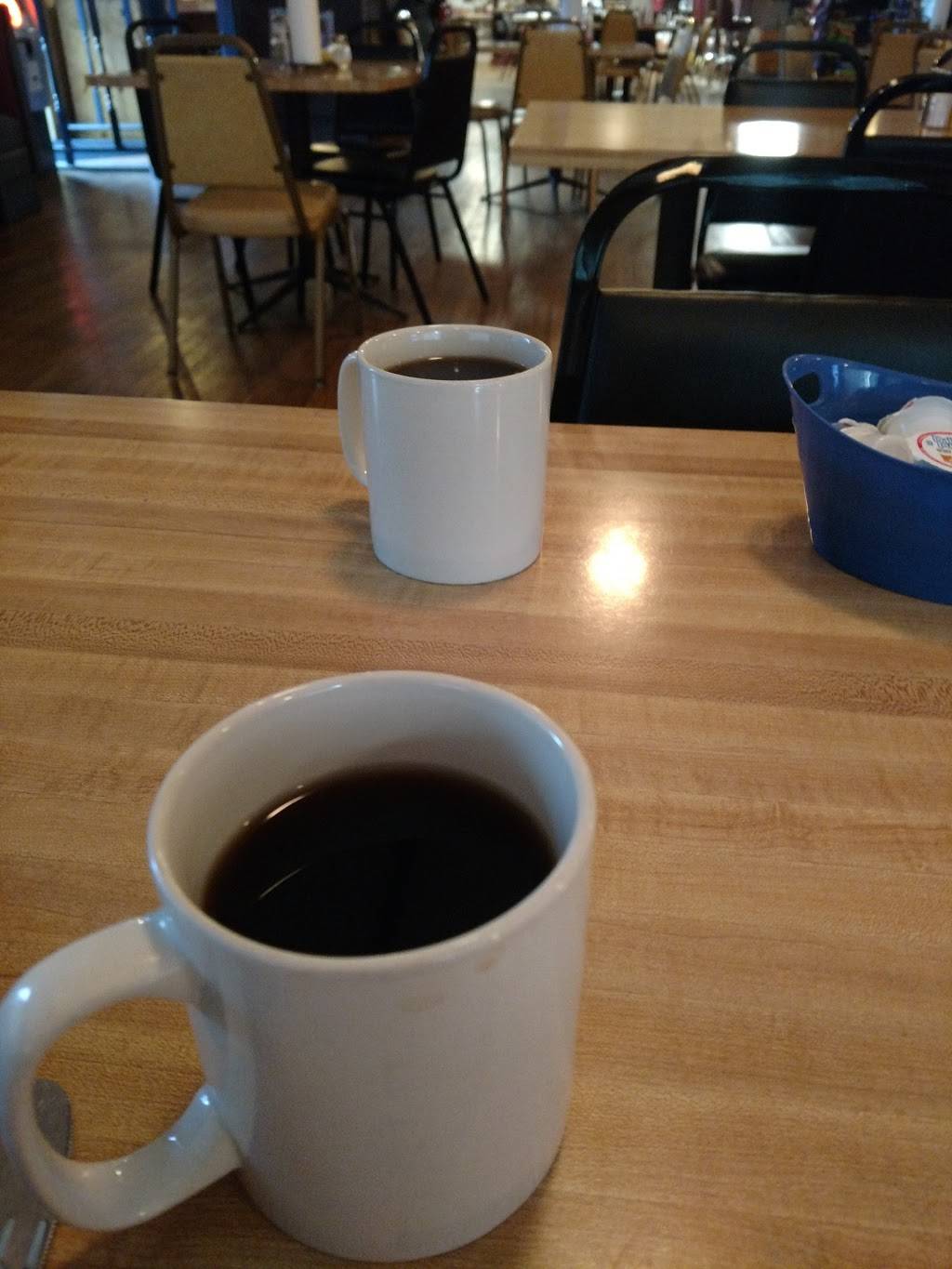 Colonial Room Restaurant | restaurant | 364 WV-80, Man, WV 25635, USA | 3045832800 OR +1 304-583-2800