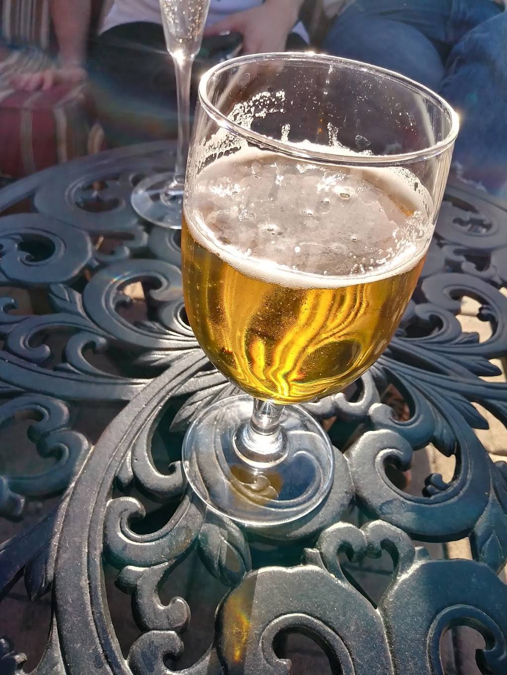 Sienna Wine Bar & Small Plates | restaurant | 3422 E 12th Ave, Denver, CO 80206, USA | 3033552202 OR +1 303-355-2202