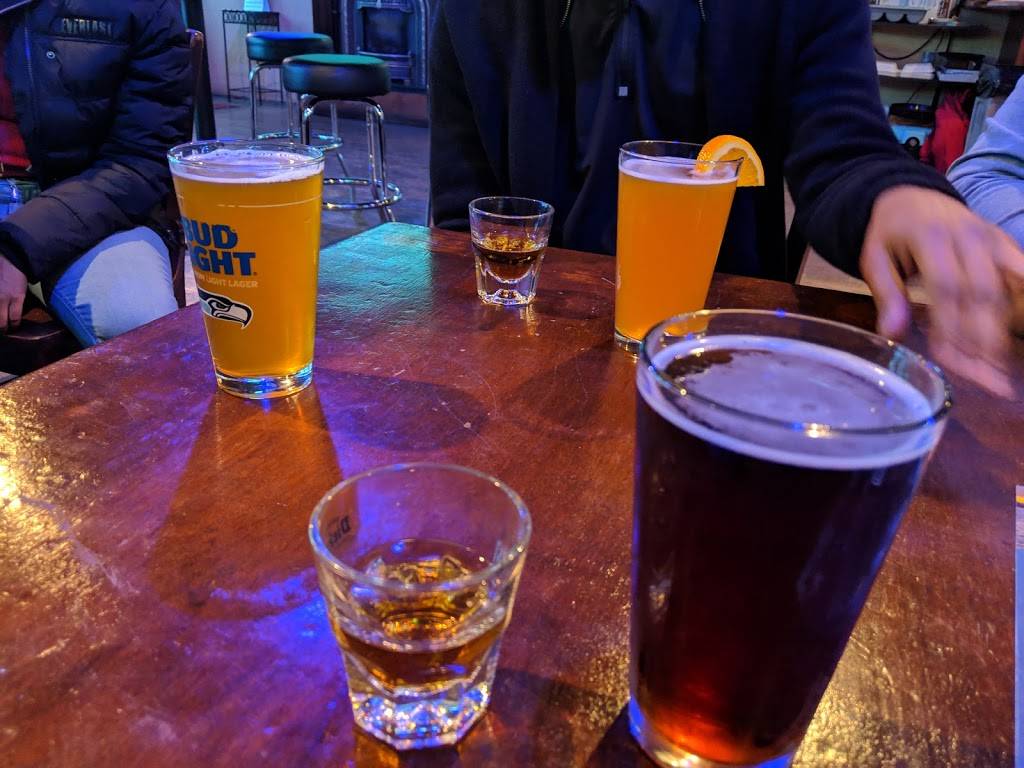 Alki Beach Pub & Eatery | restaurant | 2814, 2722 Alki Ave SW, Seattle, WA 98116, USA | 2069327935 OR +1 206-932-7935