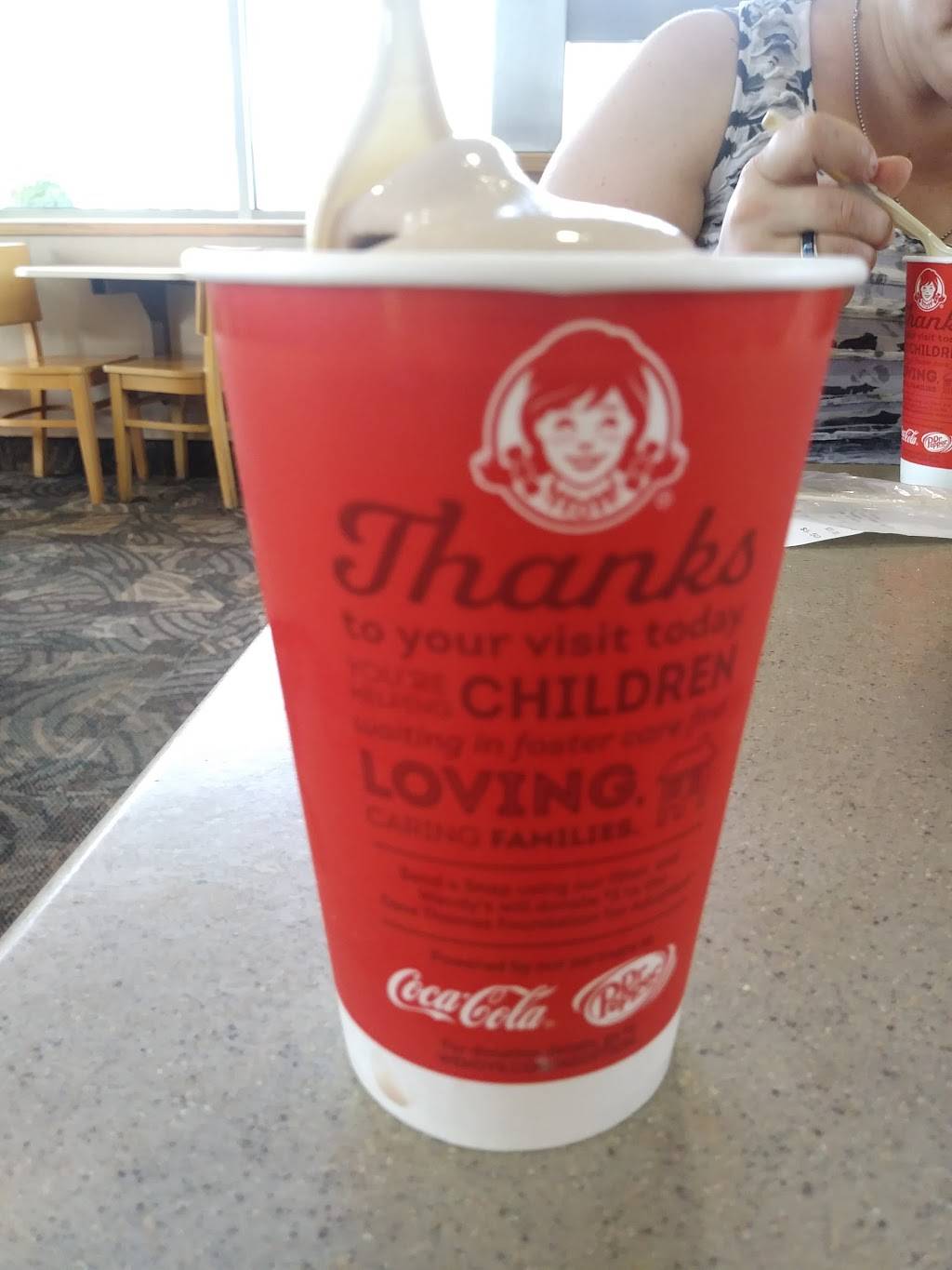 Wendys | restaurant | 830 E Lewis and Clark Pkwy, Clarksville, IN 47129, USA | 8122888833 OR +1 812-288-8833