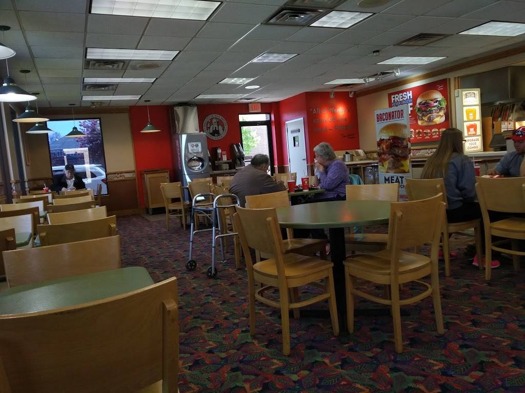 Wendys | restaurant | 388 S Broadway St, Lake Orion, MI 48362, USA | 2488140893 OR +1 248-814-0893
