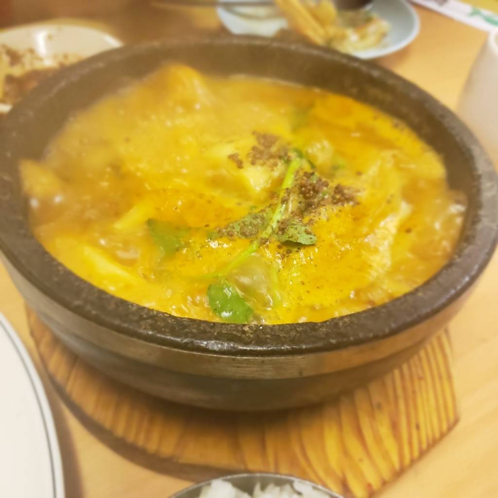 Duk Soo Goong | restaurant | 475 Old Post Rd, Edison, NJ 08817, USA | 7322481775 OR +1 732-248-1775