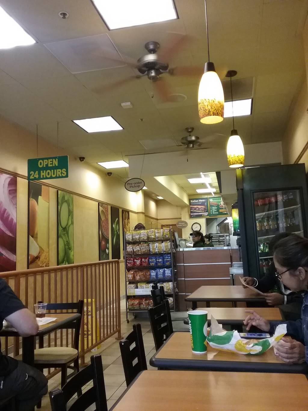 Subway Restaurants | restaurant | 205 University Ave, Palo Alto, CA 94301, USA | 6503251805 OR +1 650-325-1805