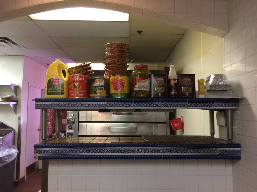 Buca di Beppo Italian Restaurant | restaurant | 2051 S Hurstbourne Pkwy, Louisville, KY 40220, USA | 5024932426 OR +1 502-493-2426