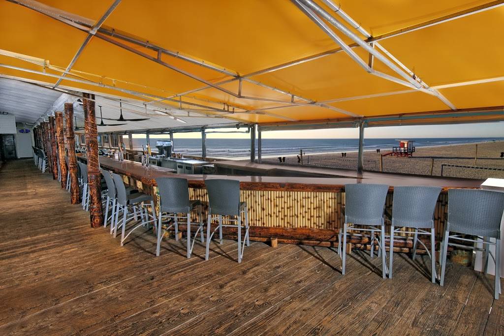 Boardwalk Bar at Cocoa Beach Pier | restaurant | 401 Meade Ave, Cocoa Beach, FL 32931, USA | 3217837549 OR +1 321-783-7549
