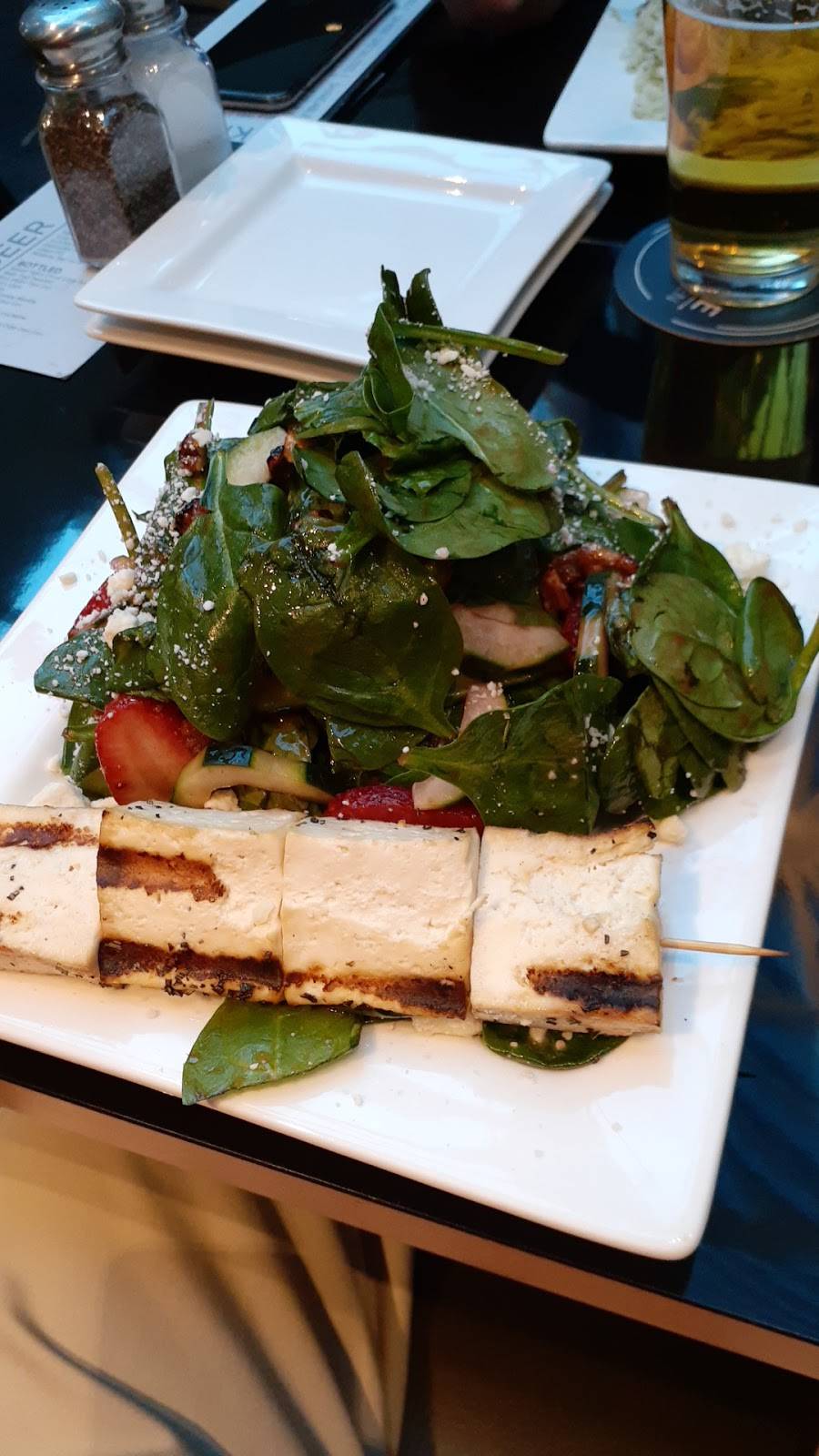 Sphere | restaurant | 100 S 5th St, Minneapolis, MN 55402, USA | 6122747204 OR +1 612-274-7204