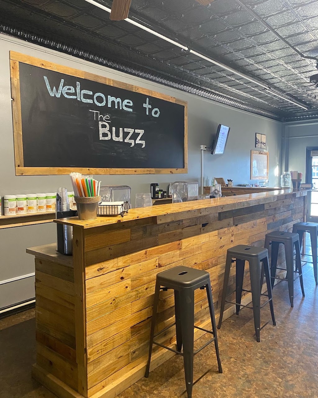 The Buzz Nutrition | restaurant | 110 W Main St, Gibsonville, NC 27249, USA | 3364474664 OR +1 336-447-4664